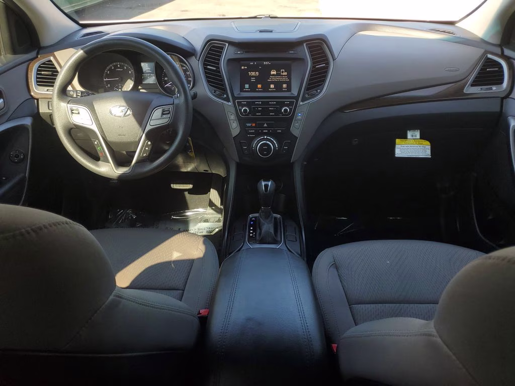2017 Frost White Pearl Hyundai Santa Fe Sport 2.4 Base FWD SUV