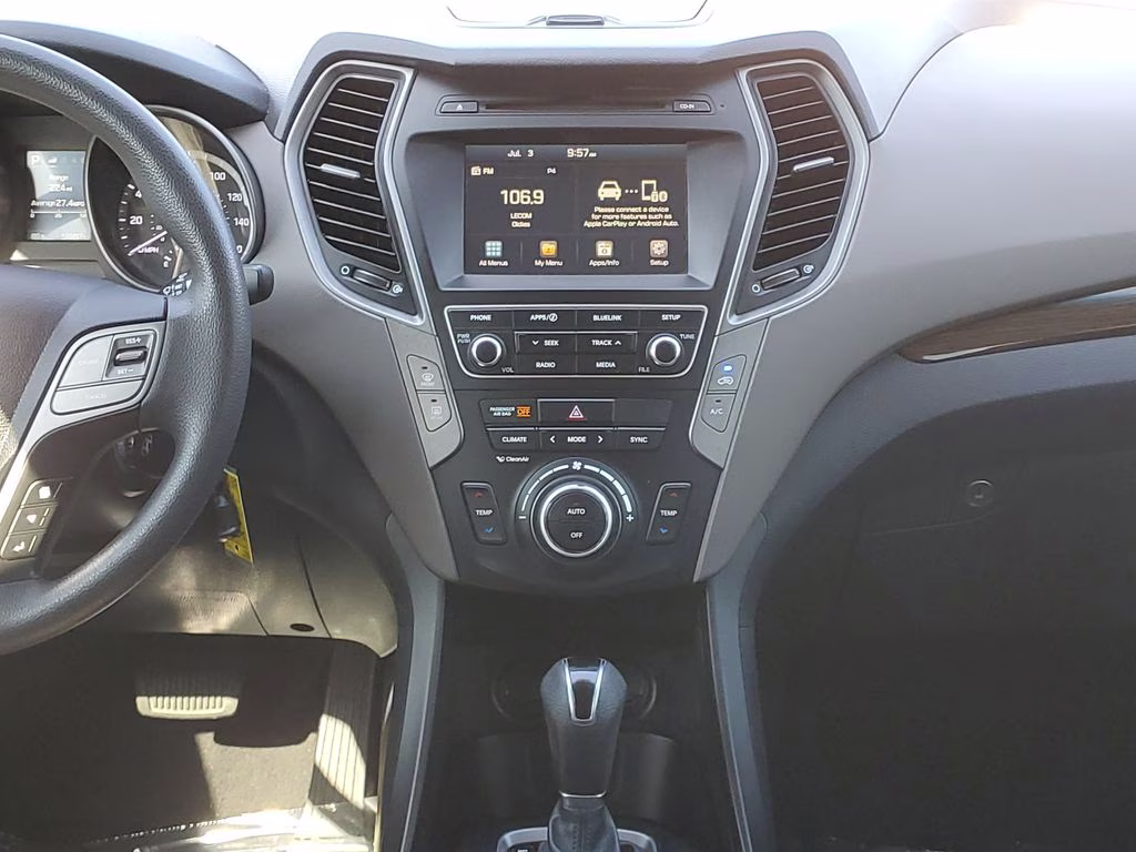 2017 Frost White Pearl Hyundai Santa Fe Sport 2.4 Base FWD SUV