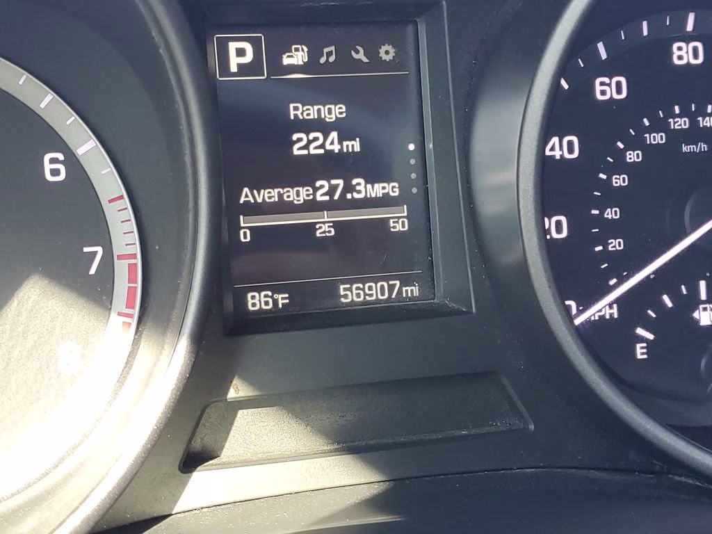 2017 Frost White Pearl Hyundai Santa Fe Sport 2.4 Base FWD SUV