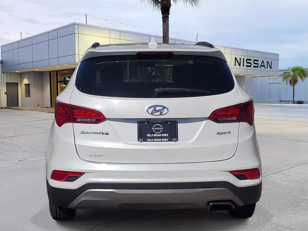 2017 Frost White Pearl Hyundai Santa Fe Sport 2.4 Base FWD SUV