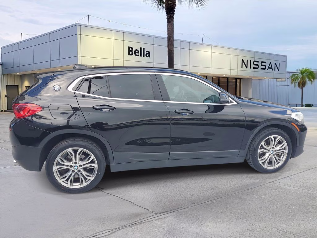 2020 Jet Black BMW X2 sDrive28i FWD SUV