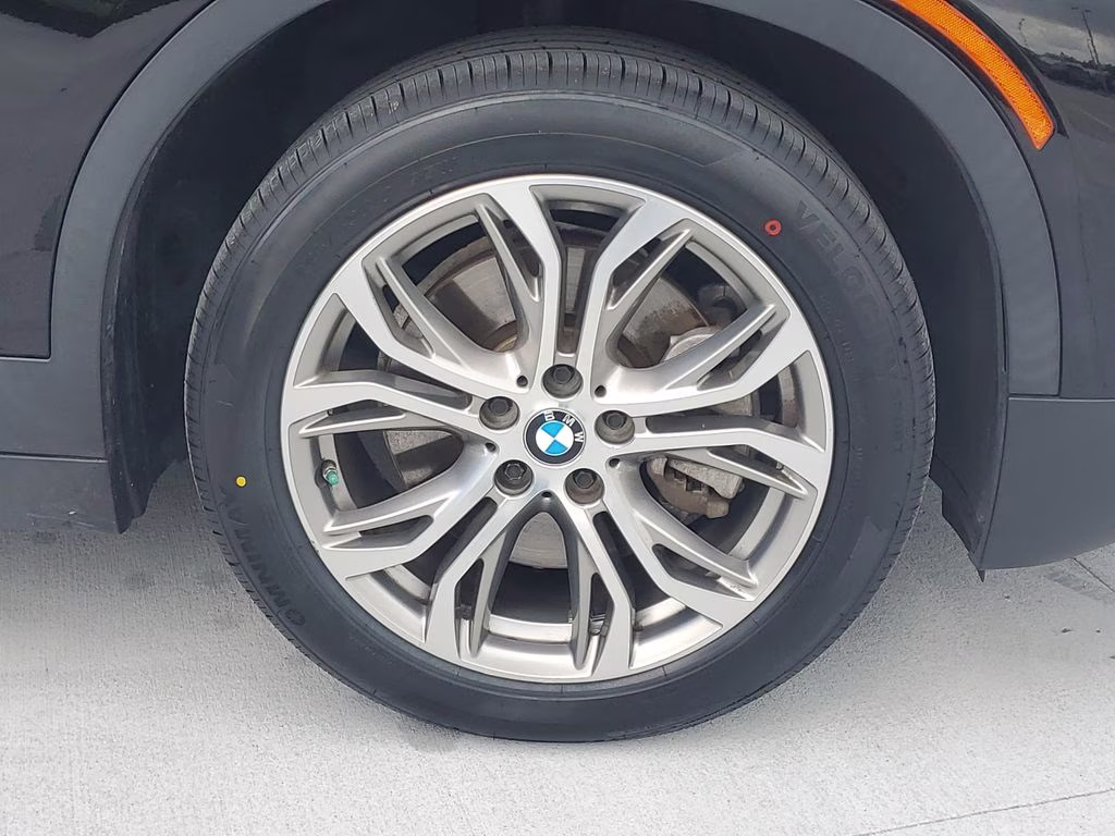 2020 Jet Black BMW X2 sDrive28i FWD SUV