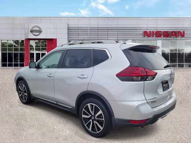 2019 Brilliant Silver Metallic Nissan Rogue SL FWD SUV