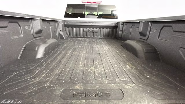 2023 Summit White GMC Sierra 3500HD SLT 4X4 Truck