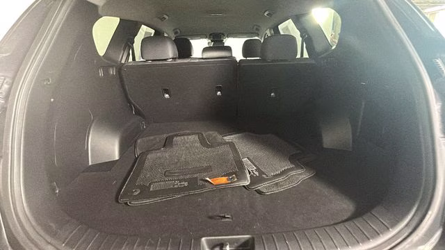 2022 Portofino Gray Hyundai Santa Fe SEL AWD SUV