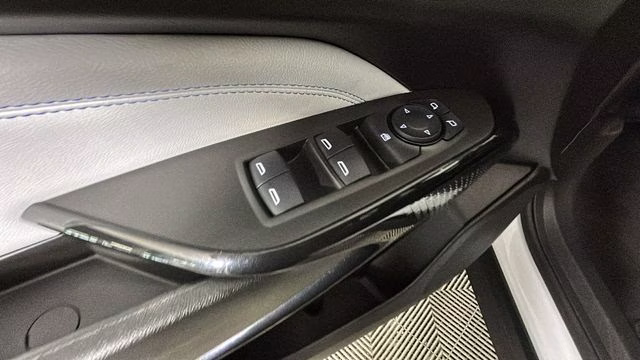 2025 Summit White Chevrolet Trax LT FWD SUV