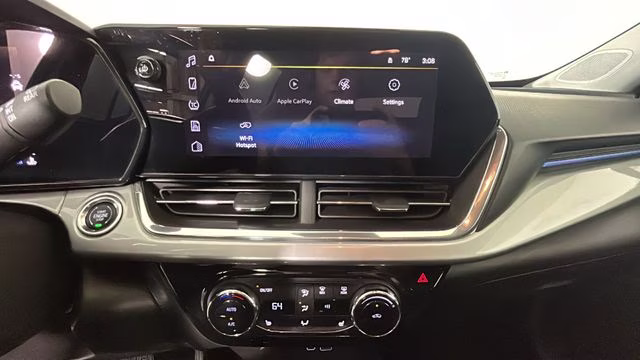 2025 Summit White Chevrolet Trax LT FWD SUV