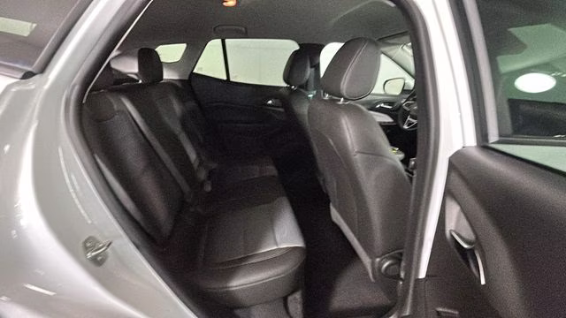 2025 Summit White Chevrolet Trax LT FWD SUV