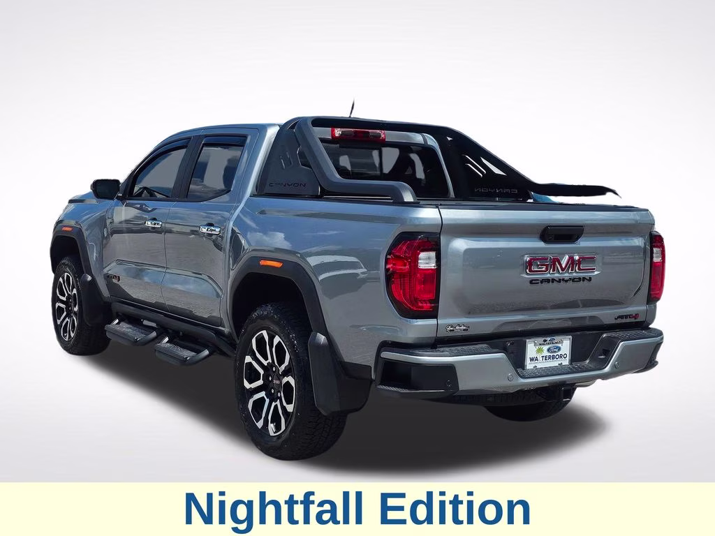 2025 Sterling Metallic GMC Canyon AT4 4X4 Truck