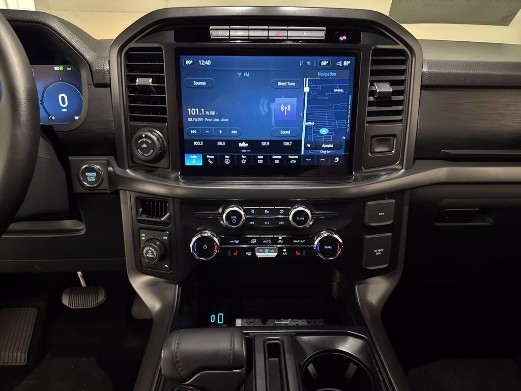 2024 Carbonized Gray Metallic Ford F-150 XLT 4X4 Truck