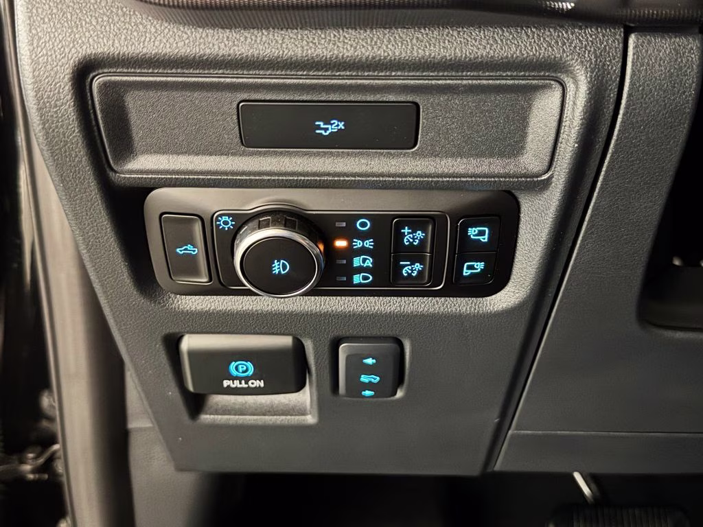 2026 Agate Black Metallic Ford F-150 Lariat 4X4 Truck