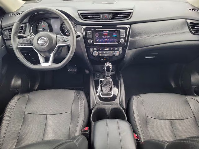 2019 Brilliant Silver Metallic Nissan Rogue SL FWD SUV