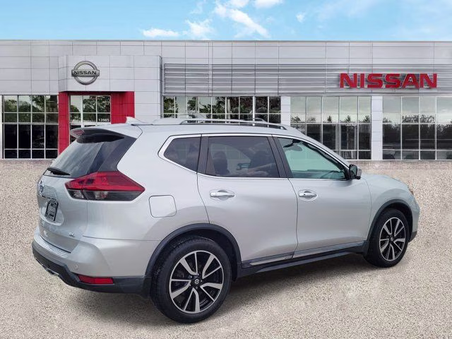 2019 Brilliant Silver Metallic Nissan Rogue SL FWD SUV