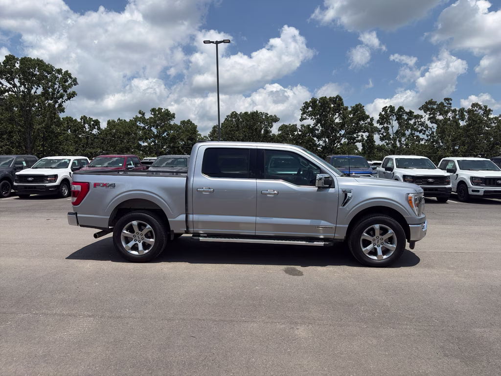 2023 Iconic Silver Metallic Ford F-150 LARIAT 4X4 Truck