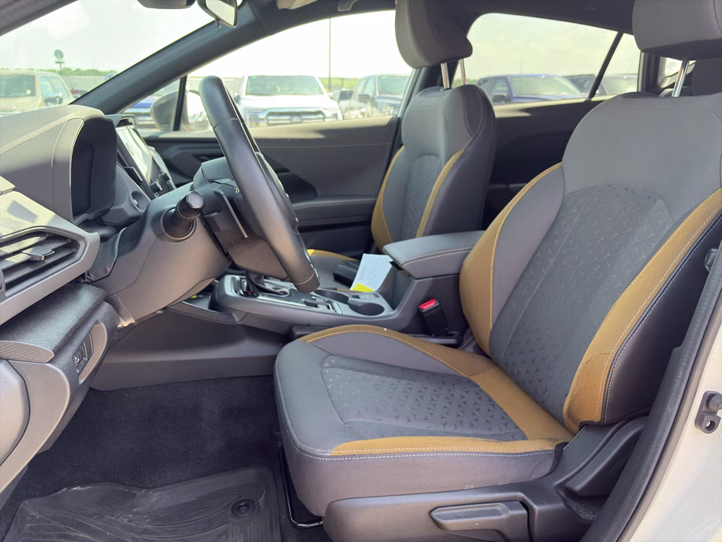 2024 Crystal White Pearl Subaru Crosstrek Sport AWD SUV