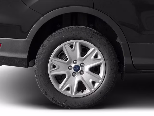 2014 Tuxedo Black Ford Escape SE FWD SUV