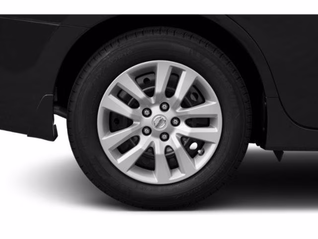 2015 Pearl White Nissan Altima 2.5 S FWD Sedan