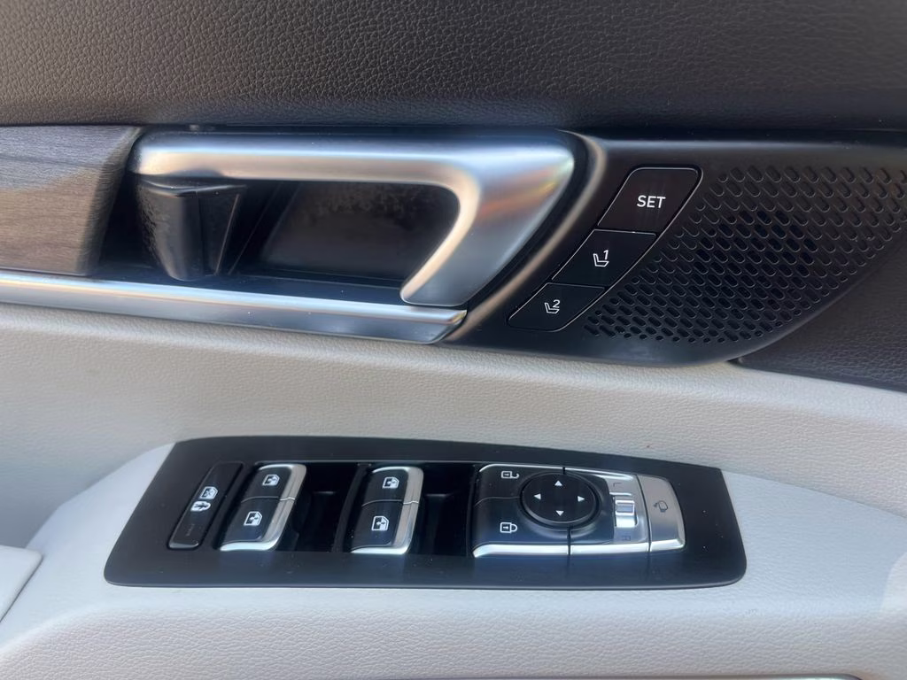2022 Ebony Black Kia Telluride SX FWD SUV