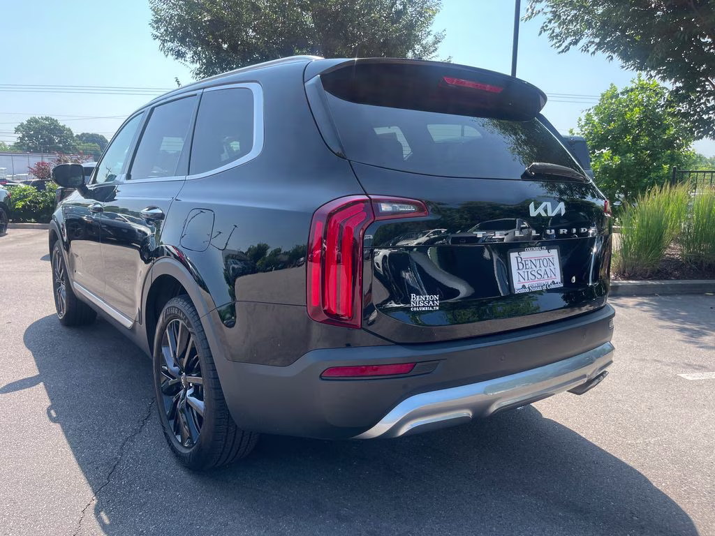 2022 Ebony Black Kia Telluride SX FWD SUV