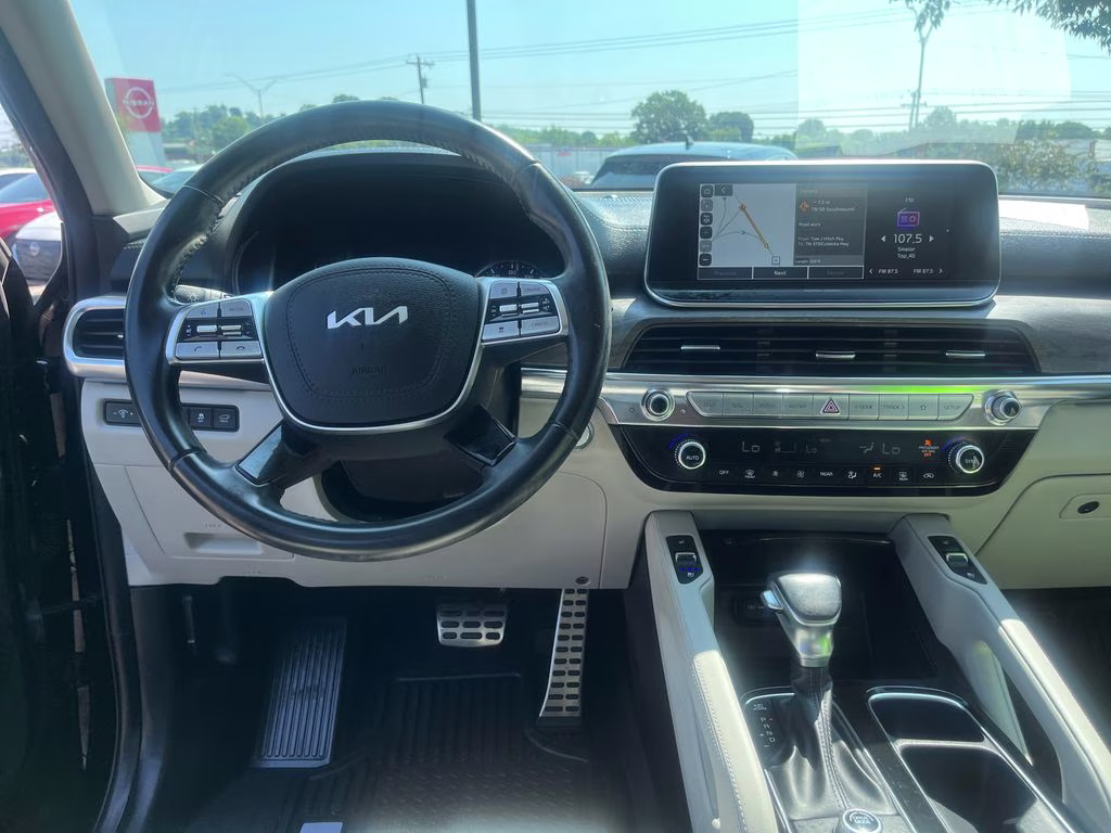 2022 Ebony Black Kia Telluride SX FWD SUV