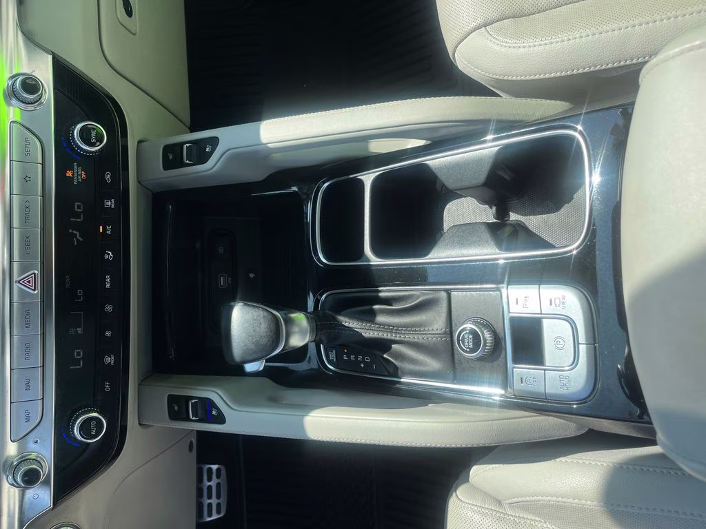 2022 Ebony Black Kia Telluride SX FWD SUV