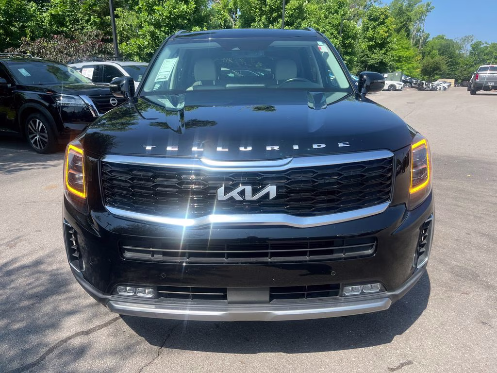 2022 Ebony Black Kia Telluride SX FWD SUV