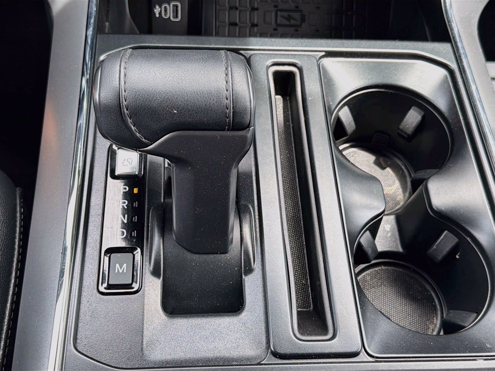 2025 Space White Metallic Ford F-150 XLT 4X4 Truck