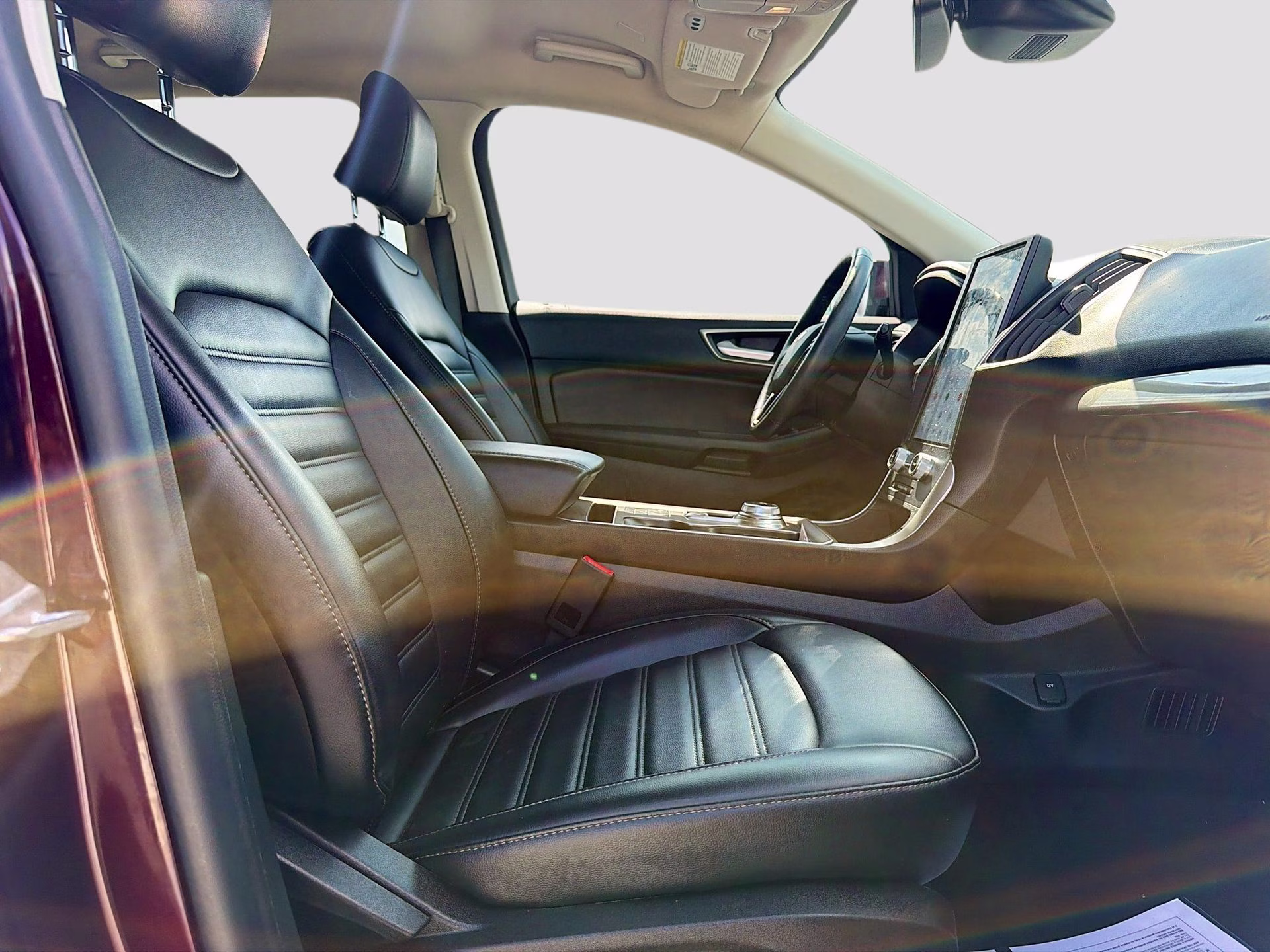 2023 Burgundy Velvet Metallic Tinted Clearcoat Ford Edge SEL AWD SUV