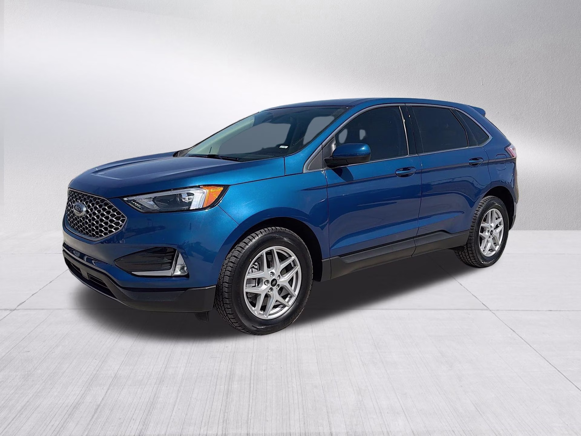 2024 Atlas Blue Metallic Ford Edge SEL AWD SUV