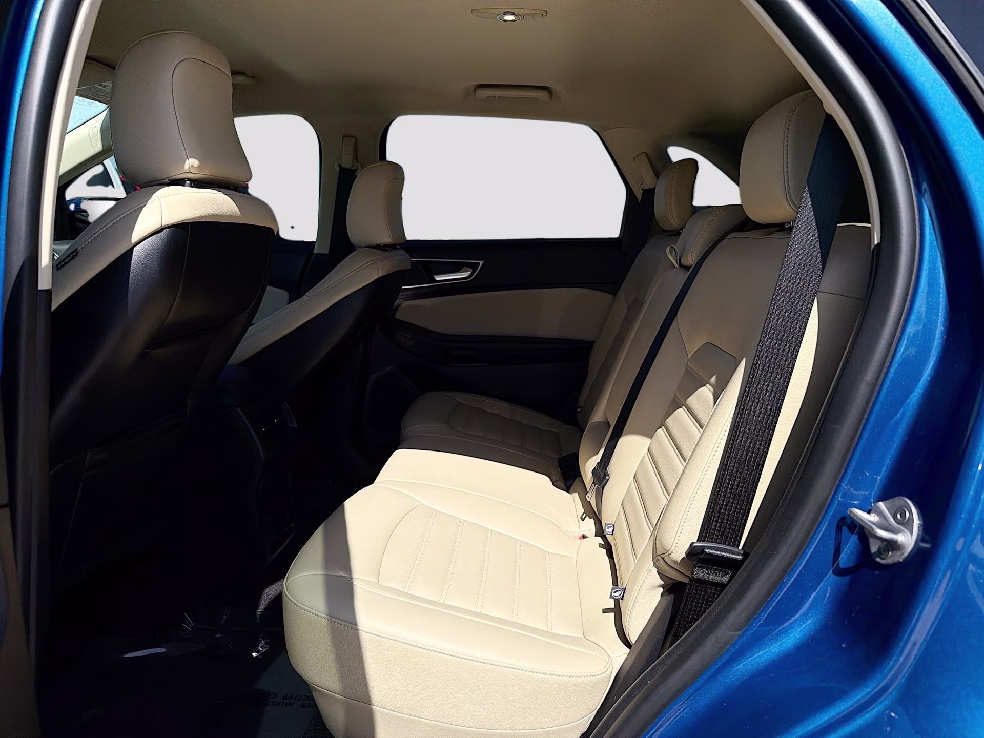 2024 Atlas Blue Metallic Ford Edge SEL AWD SUV