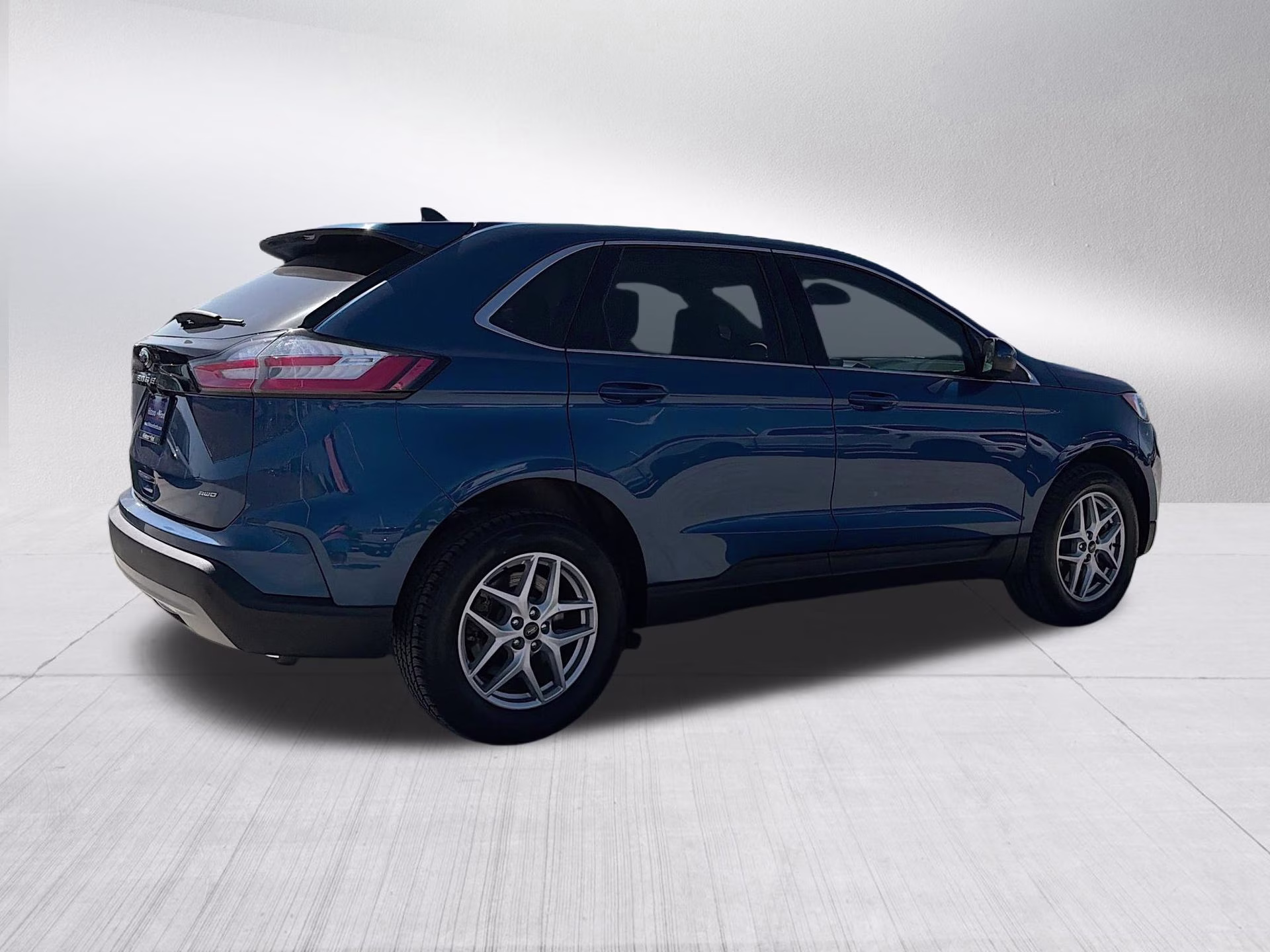 2024 Atlas Blue Metallic Ford Edge SEL AWD SUV