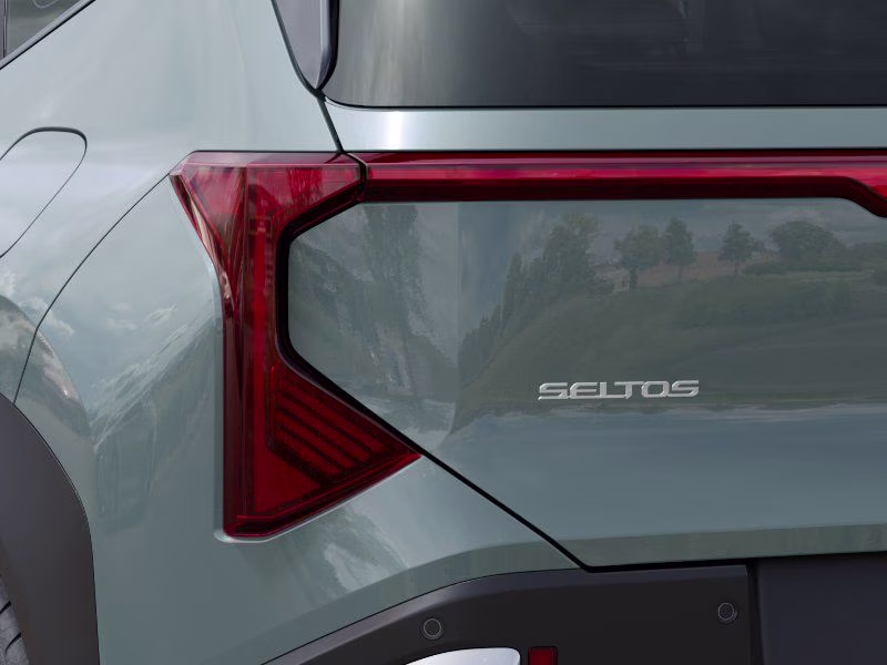 2027 Green Kia Seltos EX FWD SUV