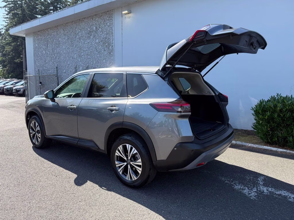 2023 Gun Metallic Nissan Rogue SV AWD SUV