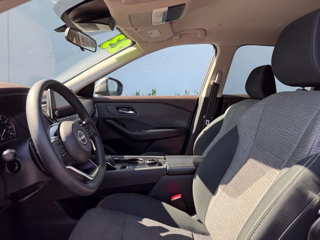 2023 Gun Metallic Nissan Rogue SV AWD SUV