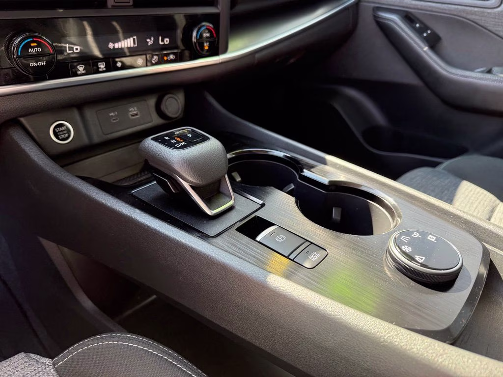 2023 Gun Metallic Nissan Rogue SV AWD SUV