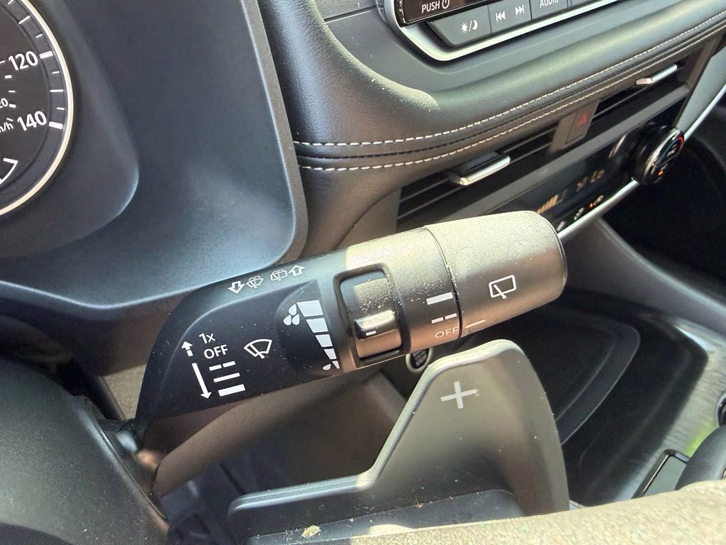 2023 Gun Metallic Nissan Rogue SV AWD SUV