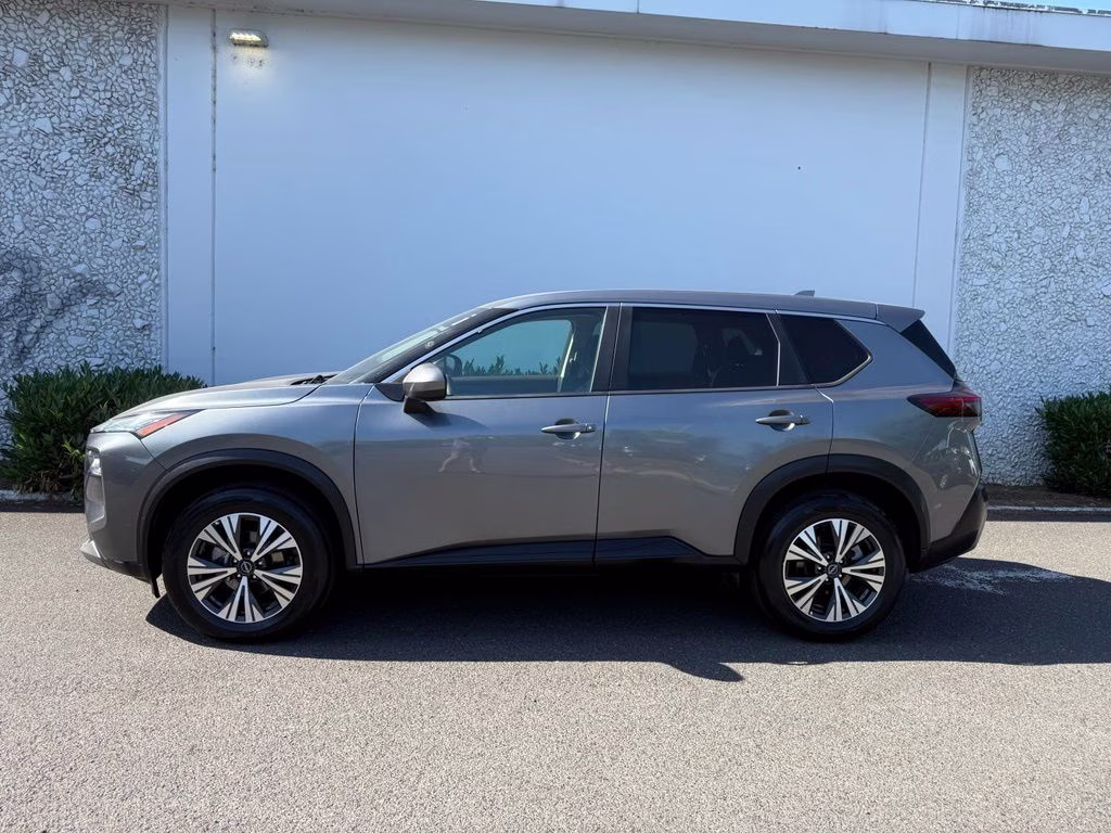 2023 Gun Metallic Nissan Rogue SV AWD SUV