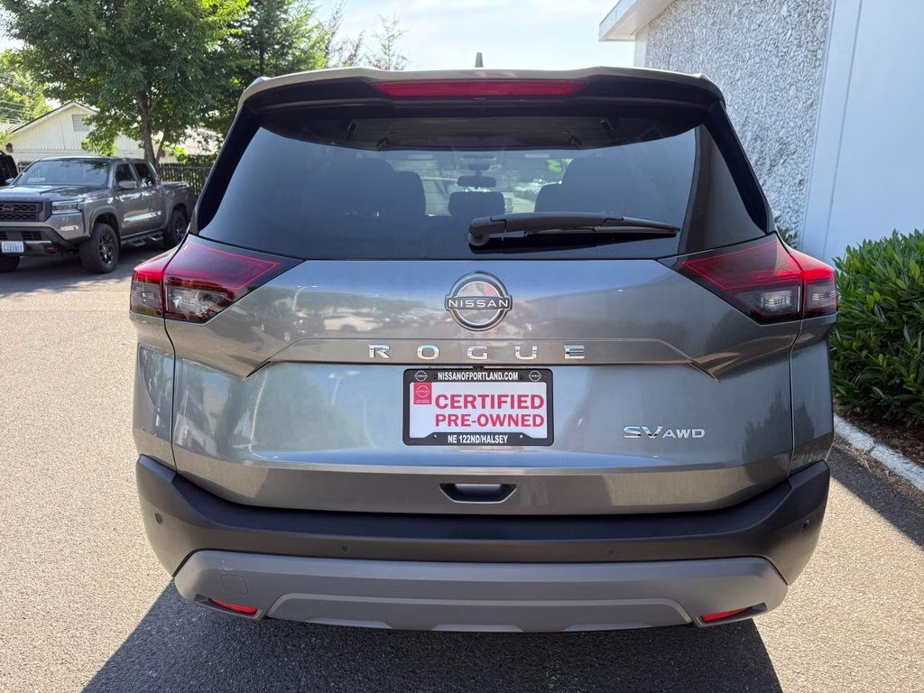 2023 Gun Metallic Nissan Rogue SV AWD SUV