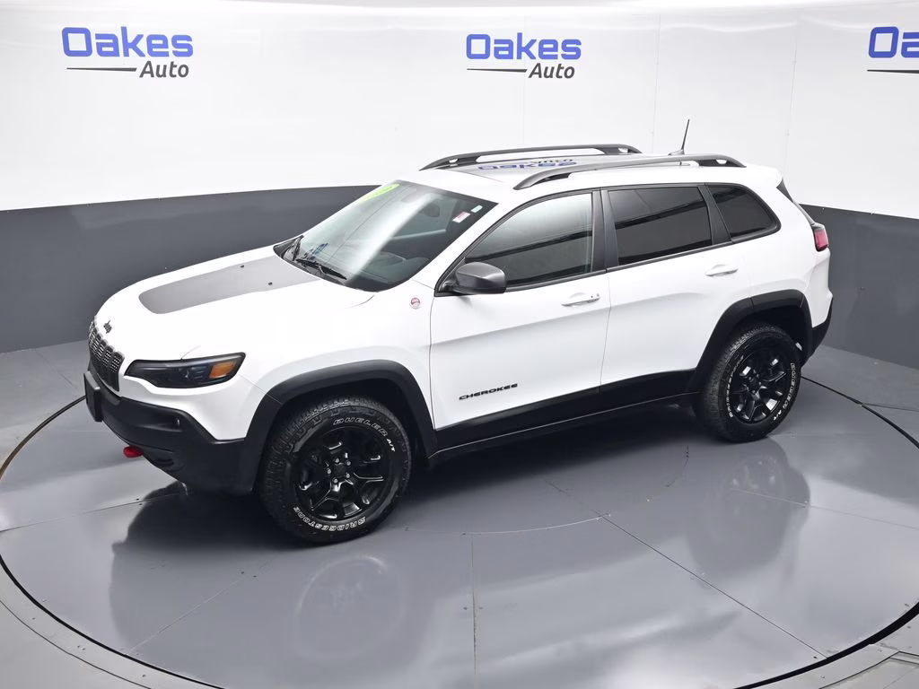 2019 Bright White Clearcoat Jeep Cherokee Trailhawk 4X4 SUV