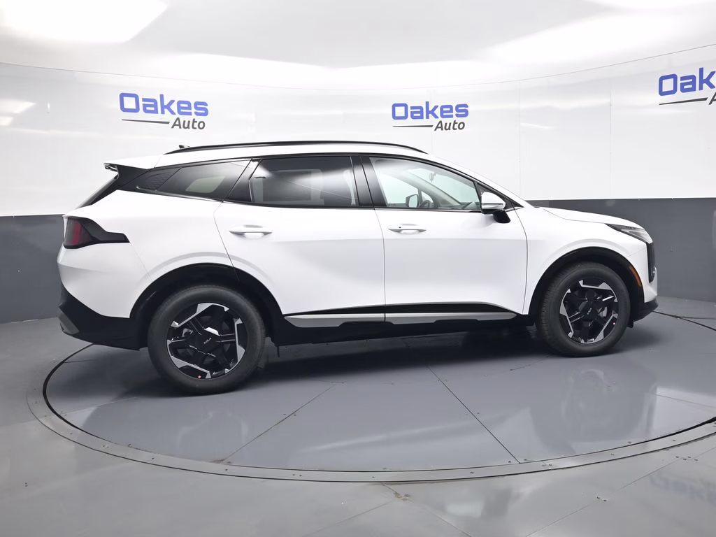 2026 Glacial White Pearl Kia Sportage SX FWD SUV