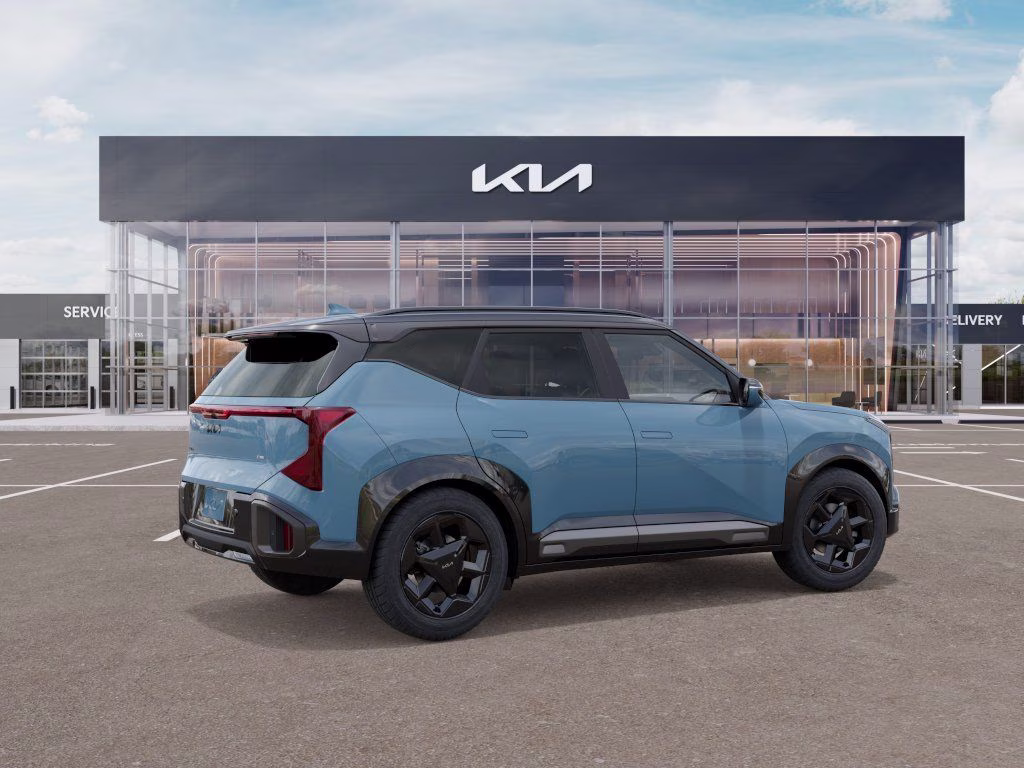 2027 Frost Blue Kia Seltos X-Line AWD SUV