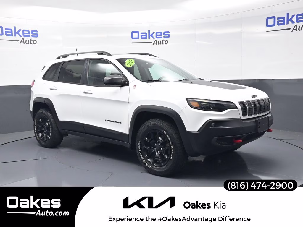 2019 Bright White Clearcoat Jeep Cherokee Trailhawk 4X4 SUV