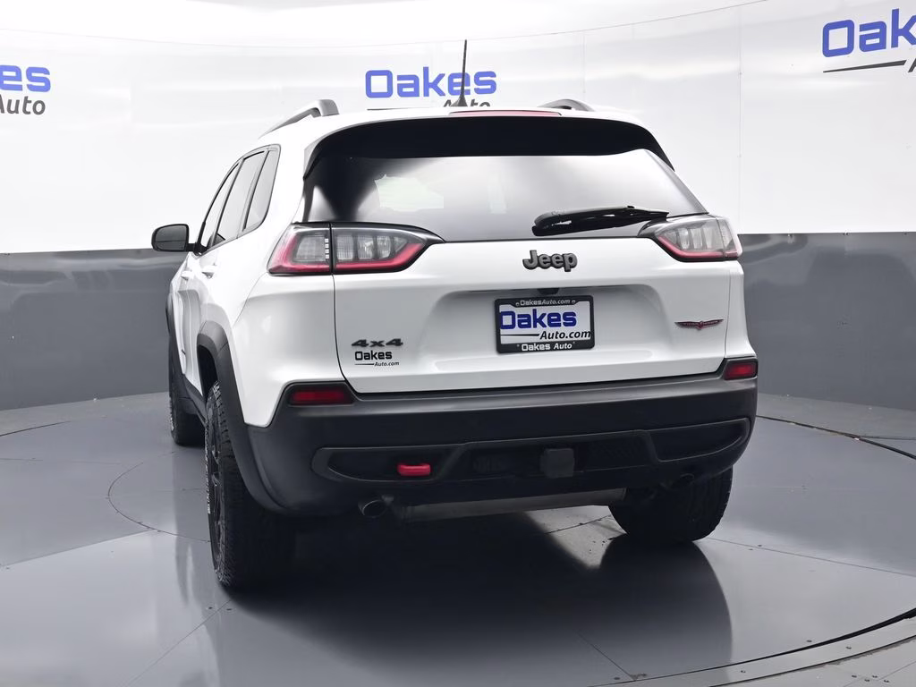 2019 Bright White Clearcoat Jeep Cherokee Trailhawk 4X4 SUV