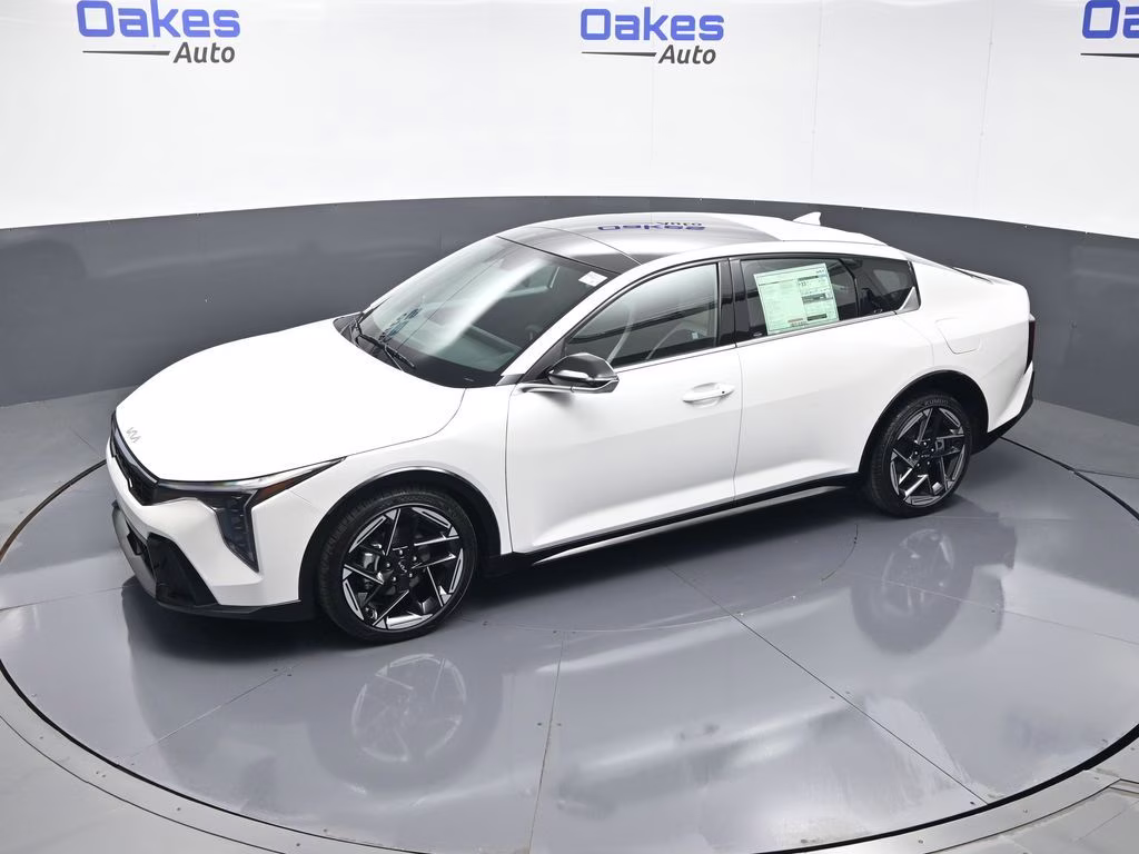 2026 Snow White Pearl Kia K4 GT-Line FWD Sedan