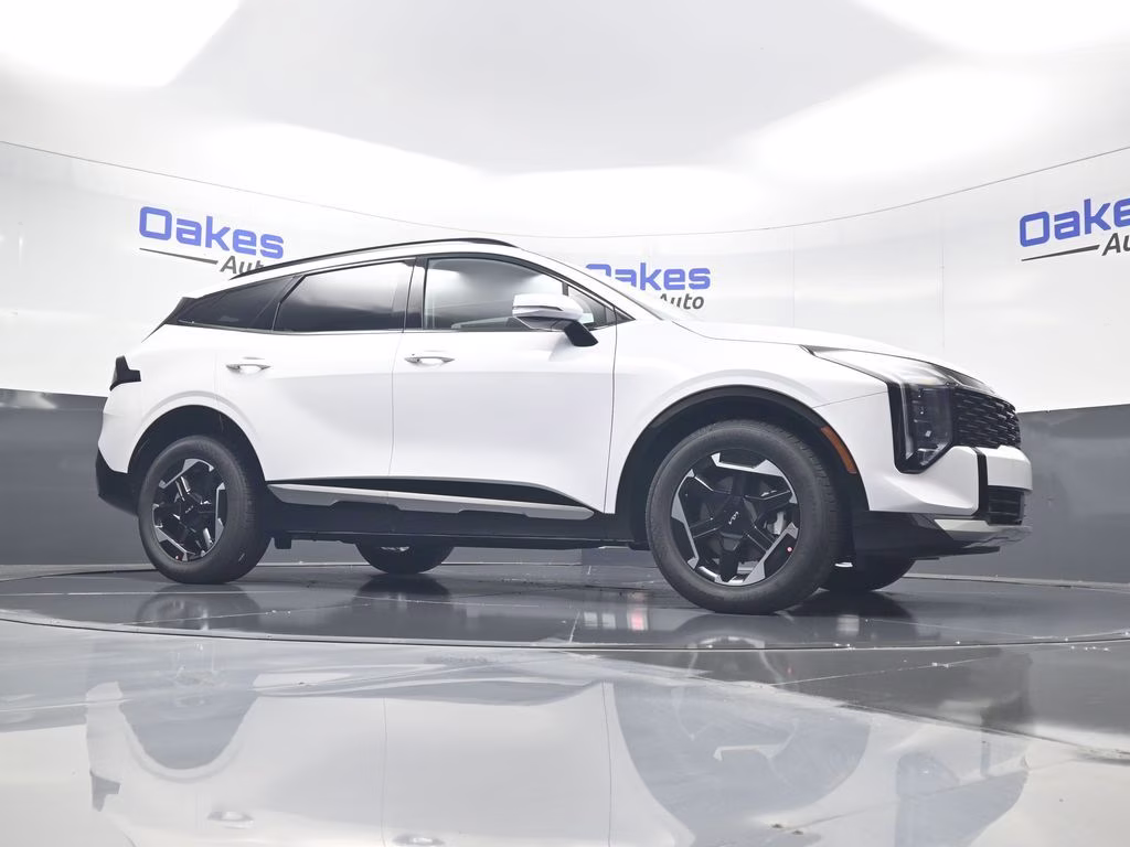 2026 Glacial White Pearl Kia Sportage SX FWD SUV