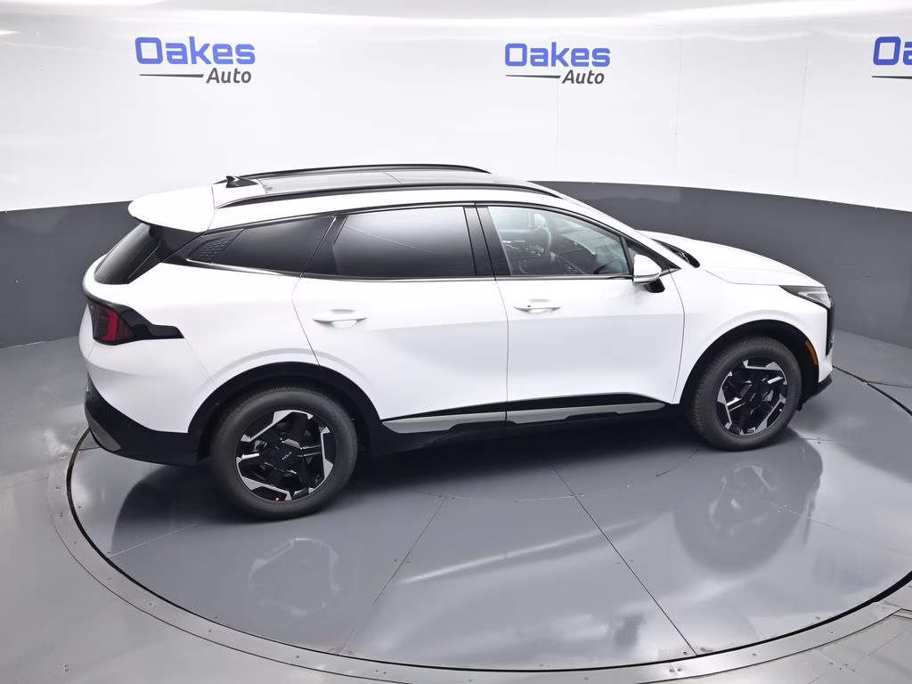 2026 Glacial White Pearl Kia Sportage SX FWD SUV
