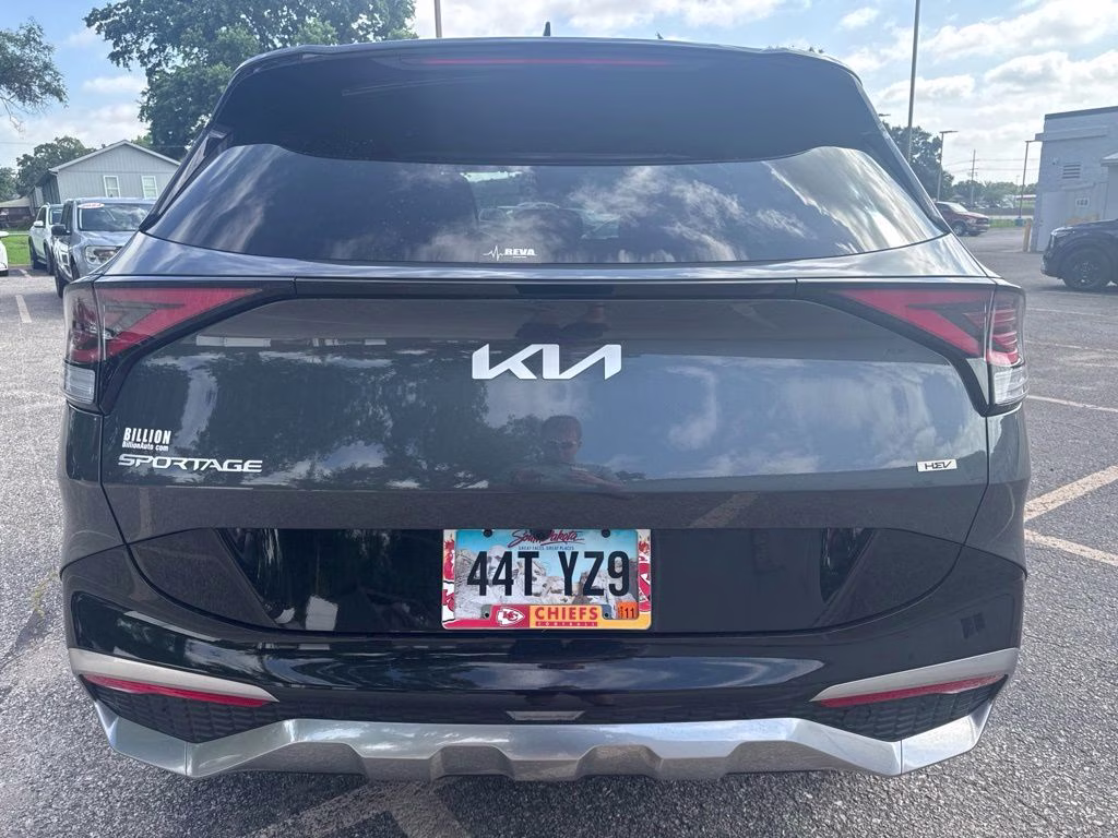 2023 Gravity Gray Kia Sportage Hybrid SX-Prestige AWD SUV