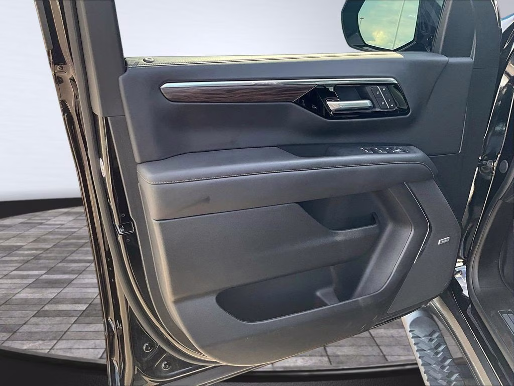 2025 Black Chevrolet Tahoe Z71 4X4 SUV