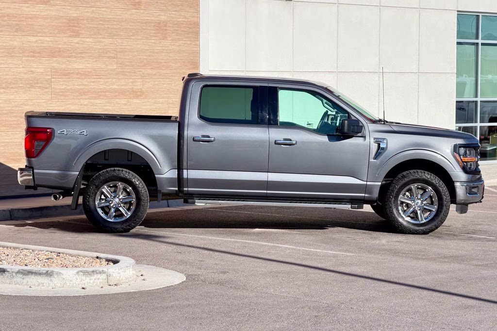 2025 Gray Ford F-150 XLT 4X4 Truck