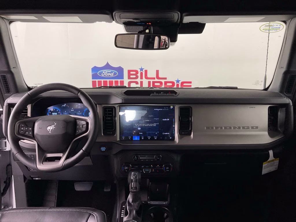 2026 Oxford White Ford Bronco Outer Banks 4X4 SUV